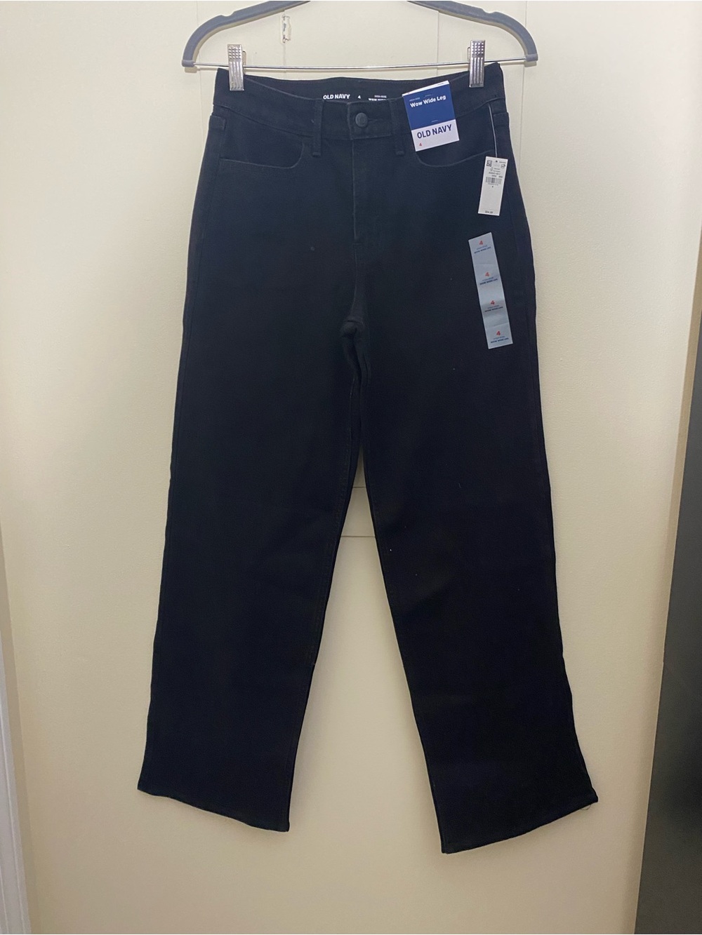 Old Navy Men’s Black Straight Jeans - Classic Straight Fit